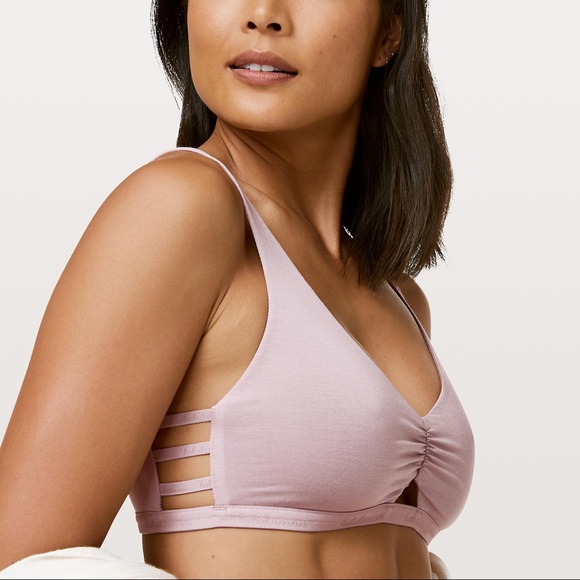 lululemon athletica Other - Lululemon Simply Gathered Bralette
